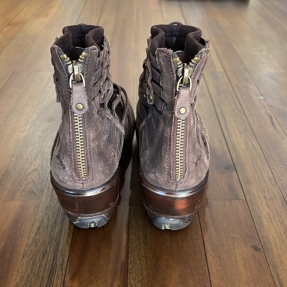 Jambu brown leather booties - Picture 7 of 10